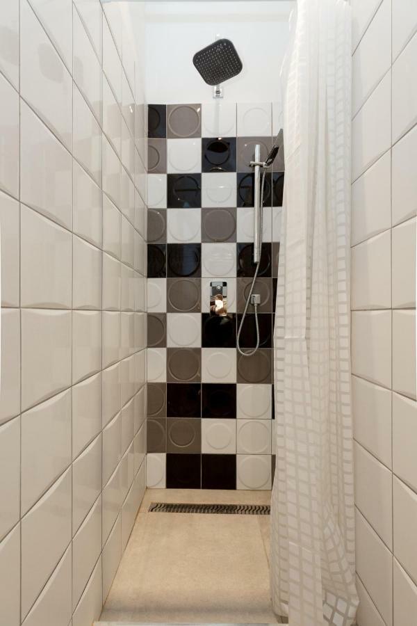 Deluxe Twin Studio In Kazinczy Street Apartman Budapest Kültér fotó